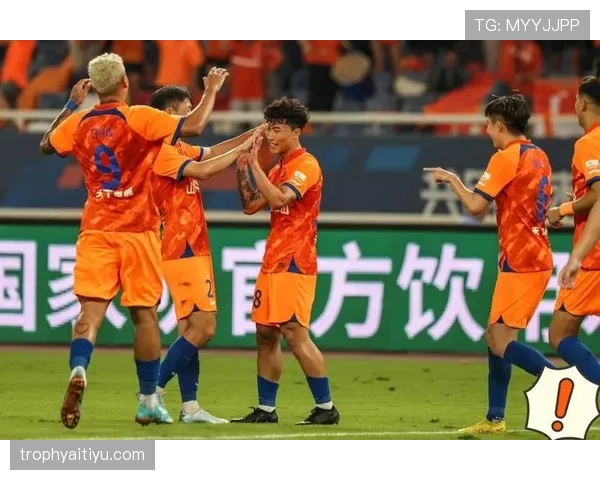 国安中场节奏混乱，控球数据尚可却难掩组织失控局面